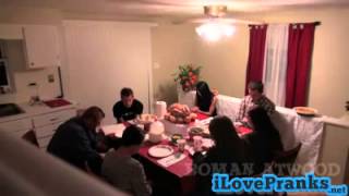 Thanksgiving Turkey Bomb! - iLovePranks net