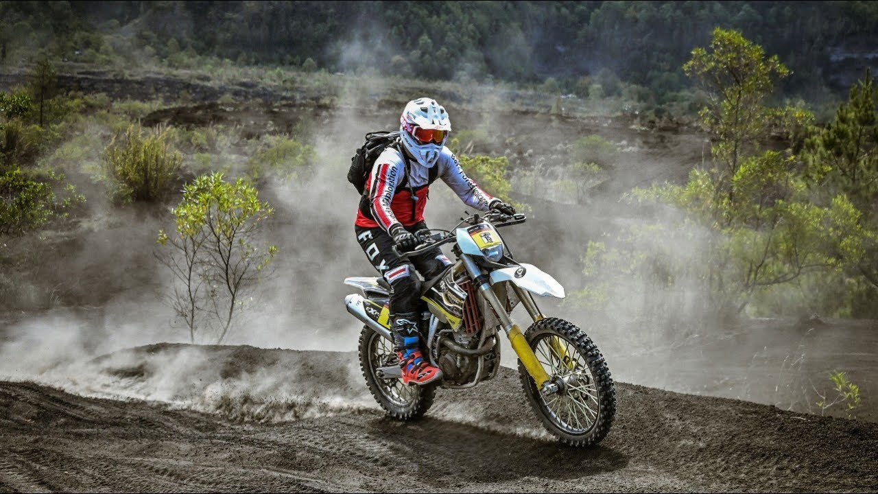 bali volcano dirt bike tour