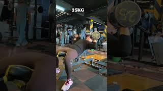 #inclinedumbbellpress #inclinepress #benchpress #chestworkout #strengthandgrowth #gymgirl