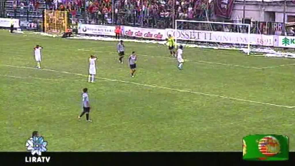 Ampia Sintesi di Alessandria Salernitana 1 - 3 semifinale play-off 05/06/2011
