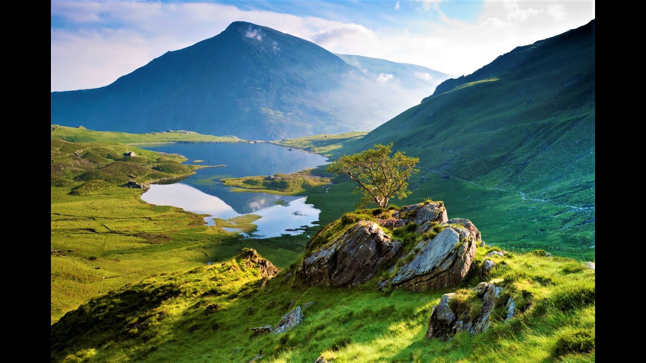 Snowdon the Highest Mountain of Wales Train ride Stunning Scenery