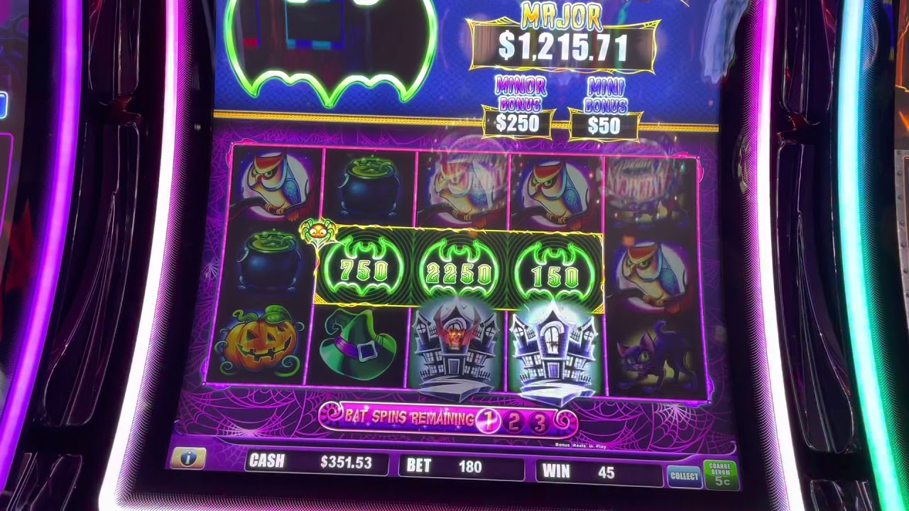 Happy Hallowen Grand jackpot on  super lock it link cats hats and more bats.