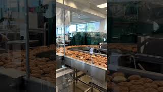 Krispy Kreme Doughnuts🍩❤️Kingston Road, Scarborough, ON🇨🇦