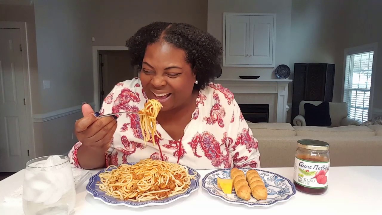 Chunky Spaghetti Mukbang
