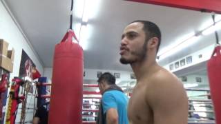 man who makes boxing shoes big times brandon rios "only works with big fighters!!!" EsNews Boxing