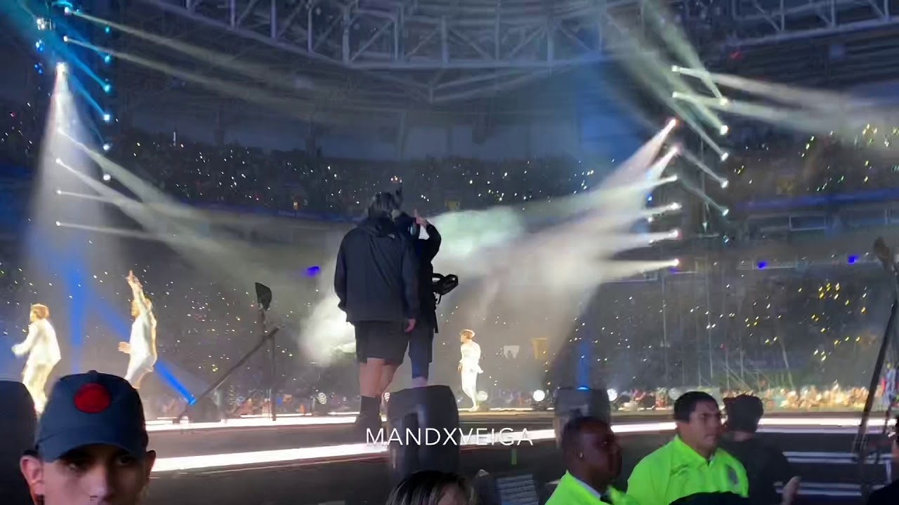 [190526] BTS (방탄소년단) - Outro: Wings FANCAM | Speak Yourself Tour, BRAZIL