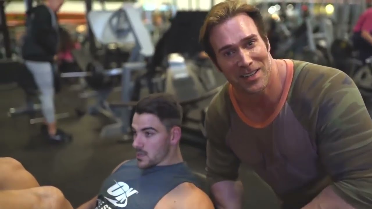 Crazy Leg Workout | The Titan Mike O'Hearn Leg Training