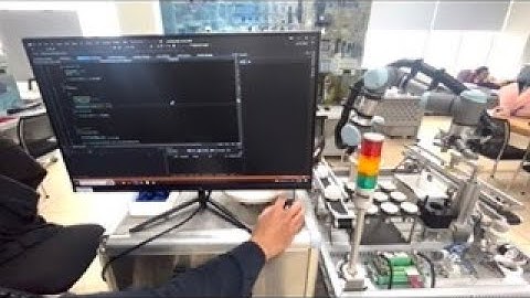 Video demo Đồ án tốt nghiệp cử nhân chương trình: Xử lý ảnh và điều khiển cánh tay robot