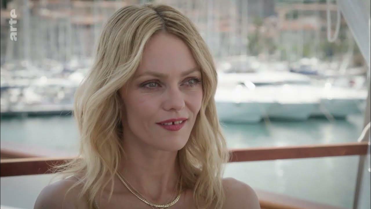 Vanessa Paradis, Interview YouTube