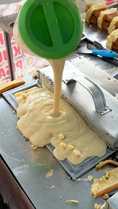 Popular Coconut Milk Pancakes in Indonesia