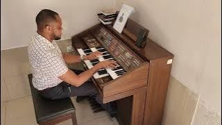 Nchi yote itakusujudia || Mgandu J.S ukichezwa na Tumaini Swai (FM)