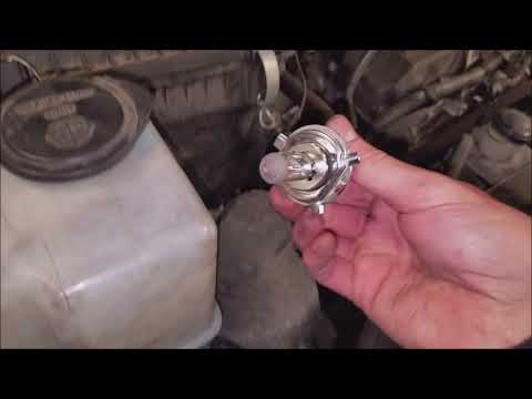 Toyota Tacoma Headlight Bulb Replacement