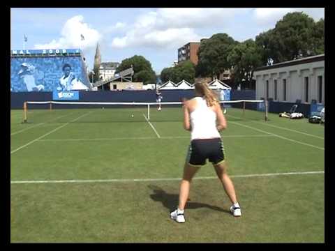 Caroline Wozniacki and Svetlana Kuznetsova practic...