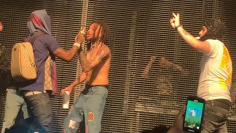 Yeat Previews “Big Bentley” LIVE w/ Lil Uzi Vert @ 2 Alivë Tour (Los Angeles) !!