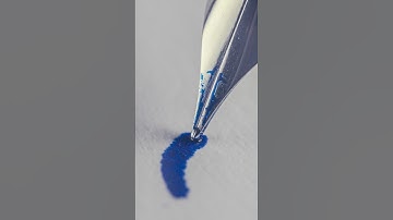 Following the pen 🖊 😍 #closeup #ASMR #pen  #macrovideo #experiment  #satisfying #asmrsounds