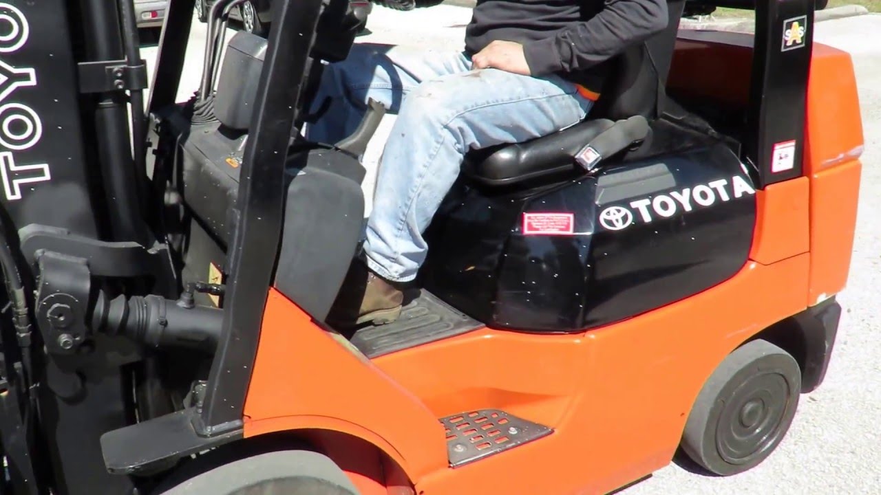 Toyota Propane Forklift Model 7fgcu25 Youtube
