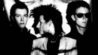 Bauhaus 1919 - Harry (Racecourse Pavilion, Northampton 03 March 1979)