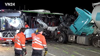 VN24 - Salvage after serious accident involving school bus and truck (part 2)