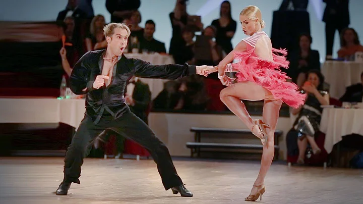 Riccardo Cocchi - Yulia Zagoruychenko | Disney 201...