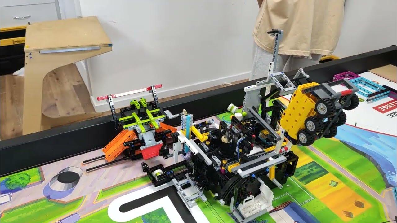  70 points in 28 seconds FLL SuperPowered Robot Game【 Lego connect】 YouTube