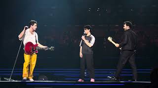 Jonas Brothers - Talking about The Tour