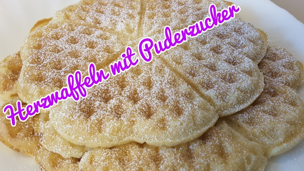 Herzwaffeln mit Puderzucker 💟 Waffelrezept - YouTube