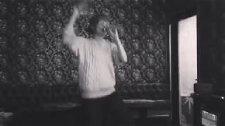 Kyary Pamyu Pamyu singing Gangnam Style at 3am