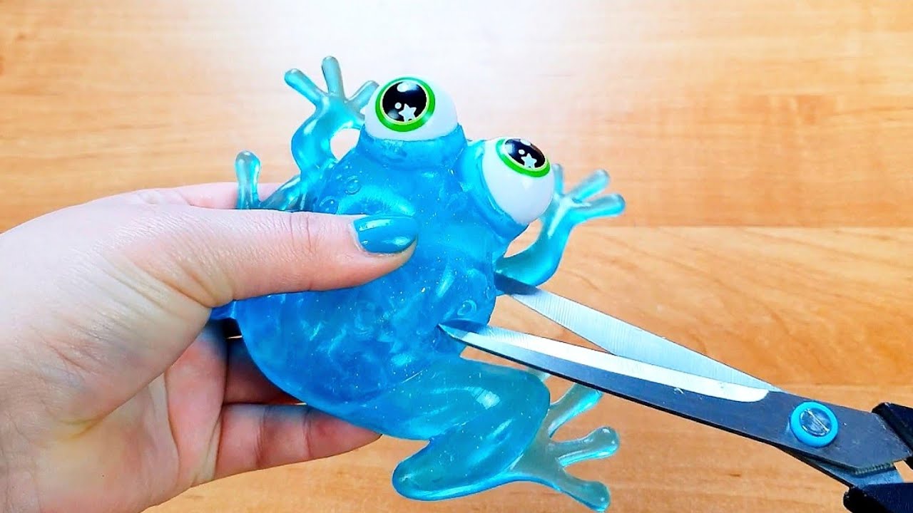 D??COUPER DES BALLES ANTI-STRESS SUPER SATISFAISANTE VID??O!!