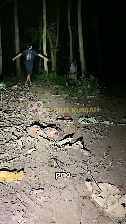 NEKAT MELUK KUNTI INI YG TERJADI😂 #viral #shorts #jin #ghost #penampakan #kuntilanak #hororkomedi