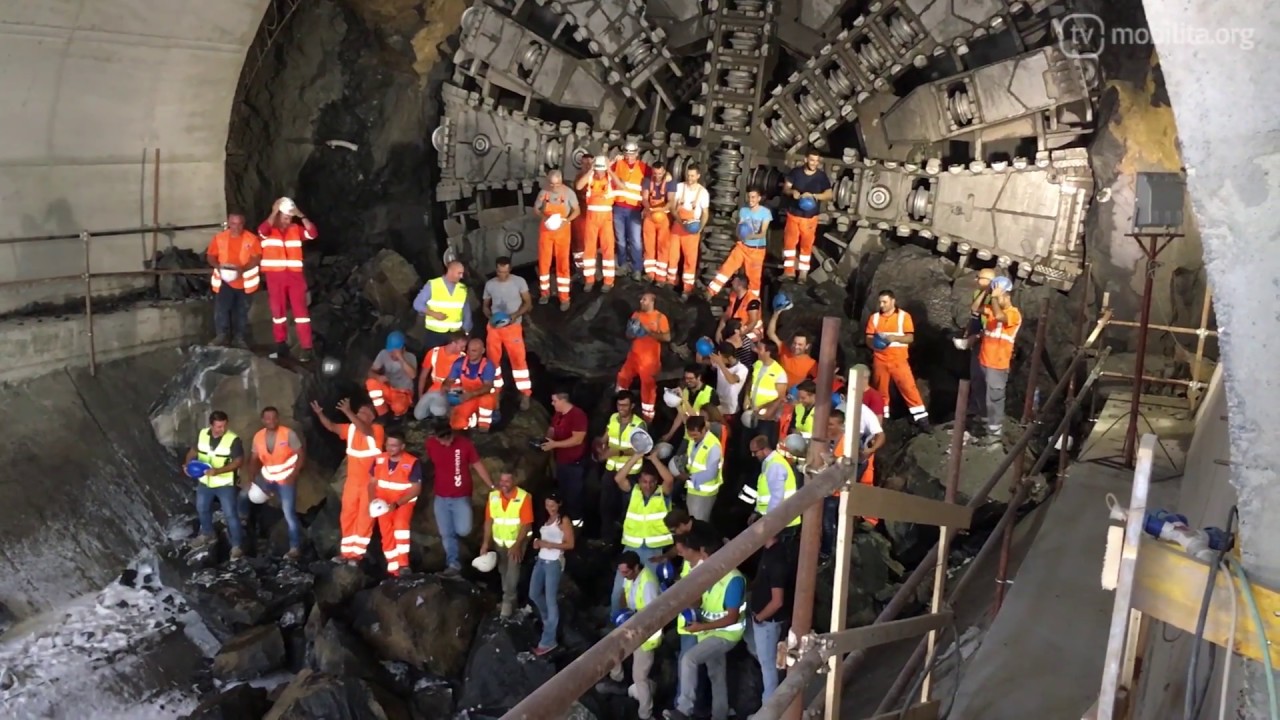Metropolitana di Catania, la TBM abbatte il diaframma della stazione Monte Po | TBM Breakthrough
