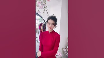 Tóc búi cao cô dâu mặc váy cưới, áo dài do học viên làm tại lớp cô Hạnh