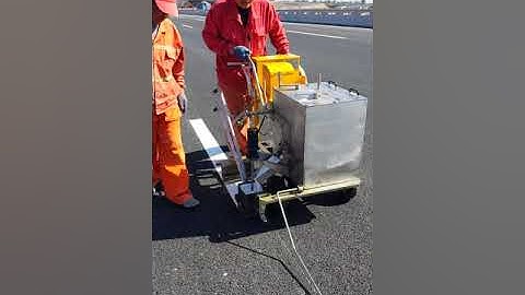 Cold Plastic Two Component Screed Road Marking Machine 50:50