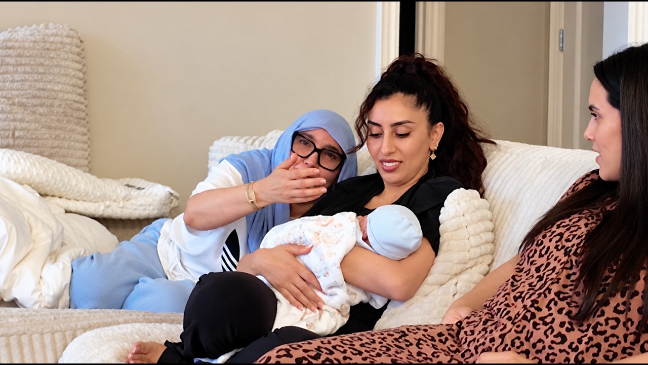 Family Reacts to Baby #3! They Were NOT Expecting This News!! 😱