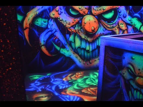 STUARTIZM AIRBRUSHING 3D AT AWAKEN HAUNTED ATTRACTION!