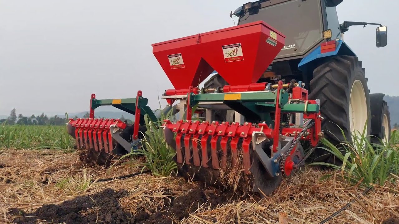 จัดการดินแน่นในอ้อยตอ พร้อมฝังปุ๋ย ด้วยmpi crb รอบ2 #mpicrb #ไร่อ้อย #ฝังปุ๋ยอ้อยตอ