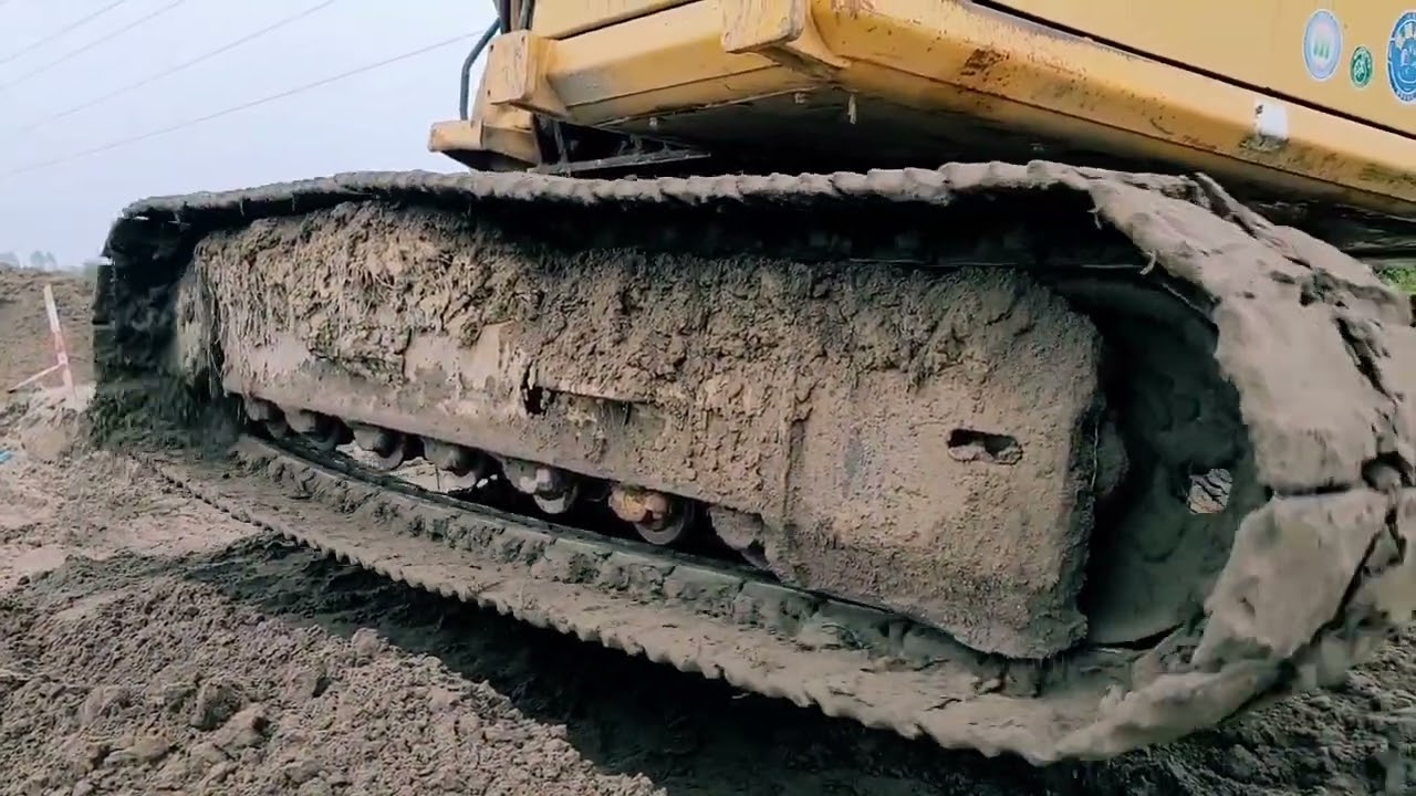 MÁY XÚC KOMATSU PC120 SAN CÁT LÀM ĐƯỜNG | AnhTube TV