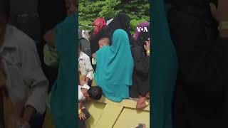 Indonesian Students Force Rohingya Refugees From Temporary Shelter| VOA News#reels screenshot 3