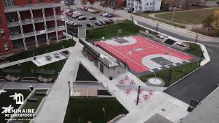 La magnifique cour du Séminaire de Sherbrooke