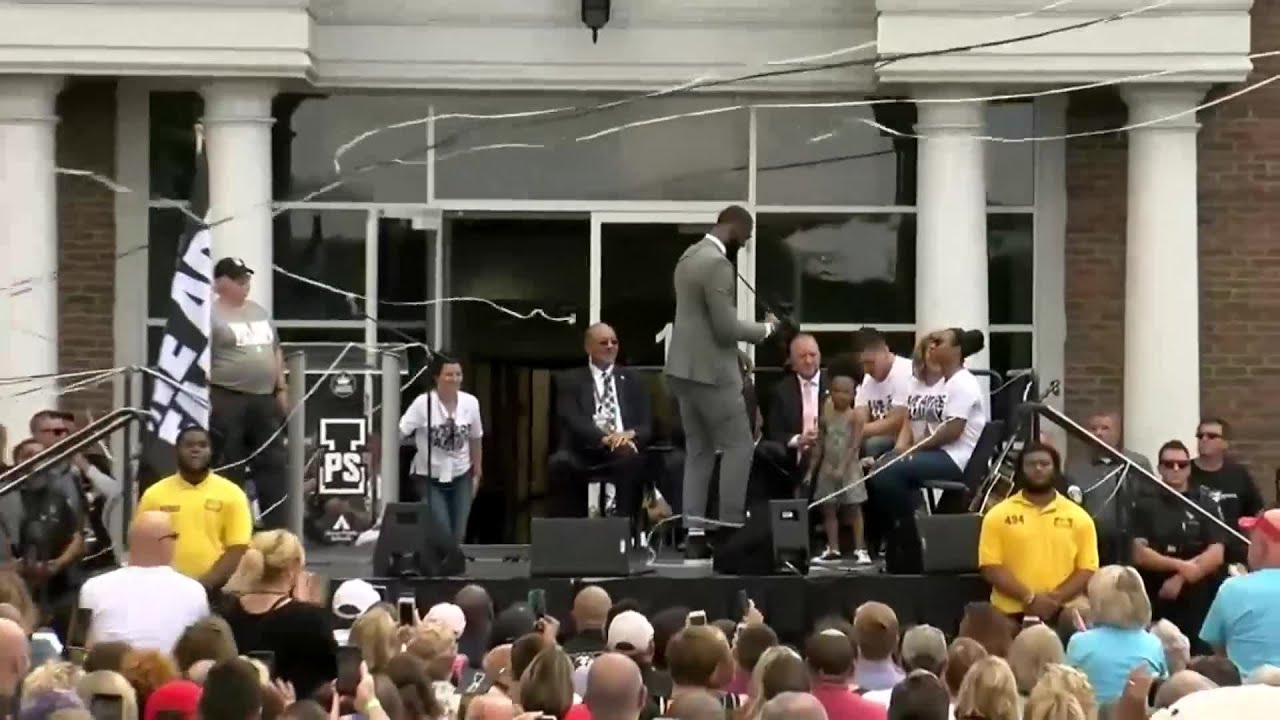 Kareem Abdul-Jabbar Says LeBron Has Done Things 'He Should ...