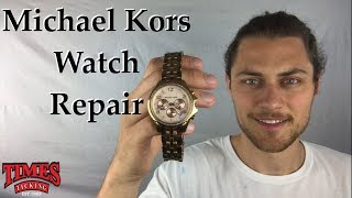 michael kors smartwatch screen replacement