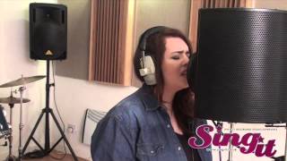Beth Ashman @ Sing-it Birmingham