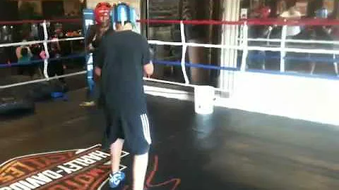 Adrian Serna boxing