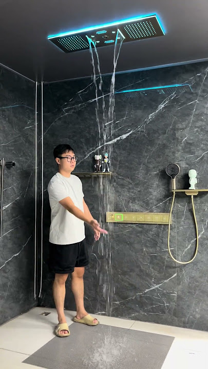 Not just a shower — it’s a duet. 🎤🚿💞