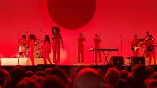 Solange - Don't touch my hair live at Lowlands 2017