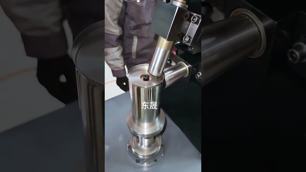 Stainless steel pipe flanging Flanging machine manufacturer Steel pipe flanging machine Dongsheng