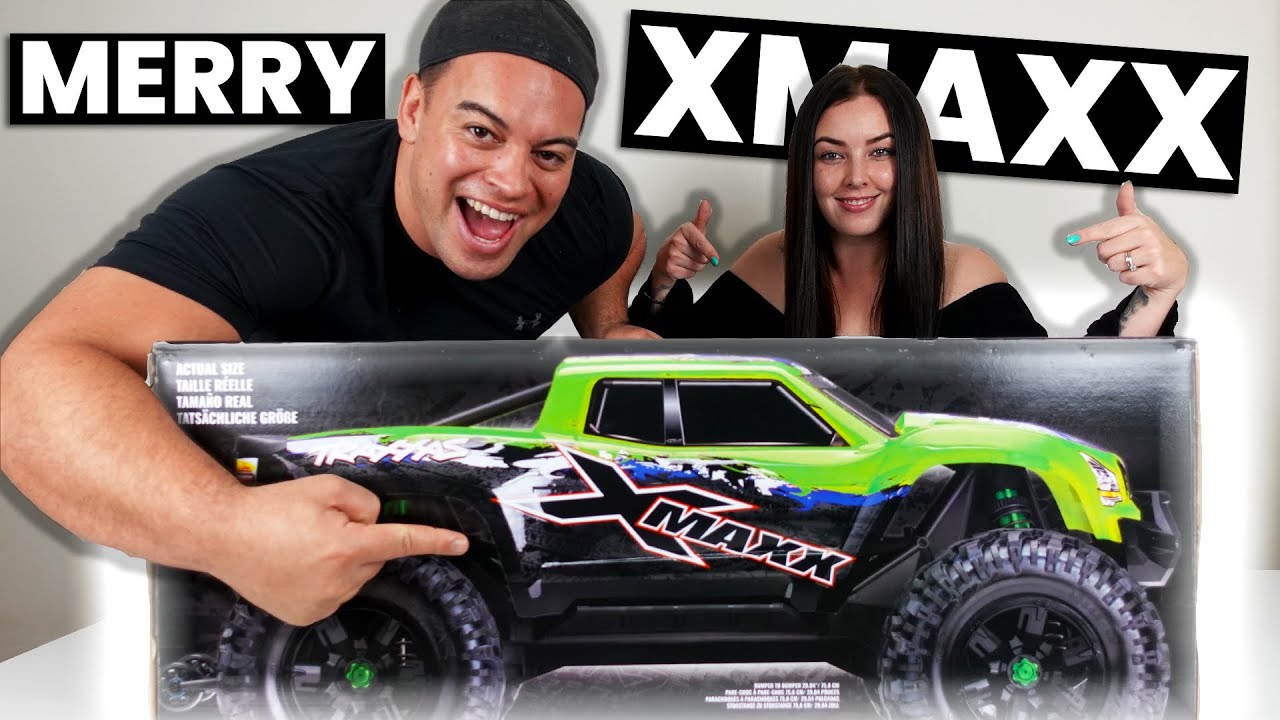 WE GOT THE WORLDS BEST RC MONSTER TRUCK! (XMAXX First Look
