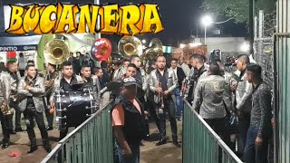 BANDA BUCANERA sorprende a los asistentes al entrar así  Encuentro Muertero 2019   Nazareno Etla