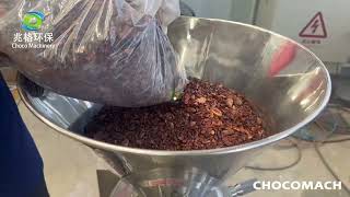 cocoa butter,hydraulic press,separated cocoa mass into cocoa butter and its solids, make chocolate.