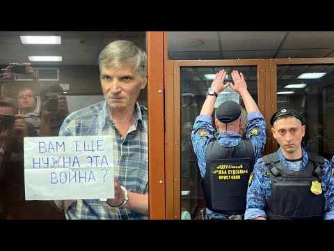 Видео: Депутат получил 7 лет заключения за правду.