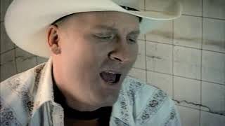 Hard Man to Love- Kevin Fowler- Official Music Video chords